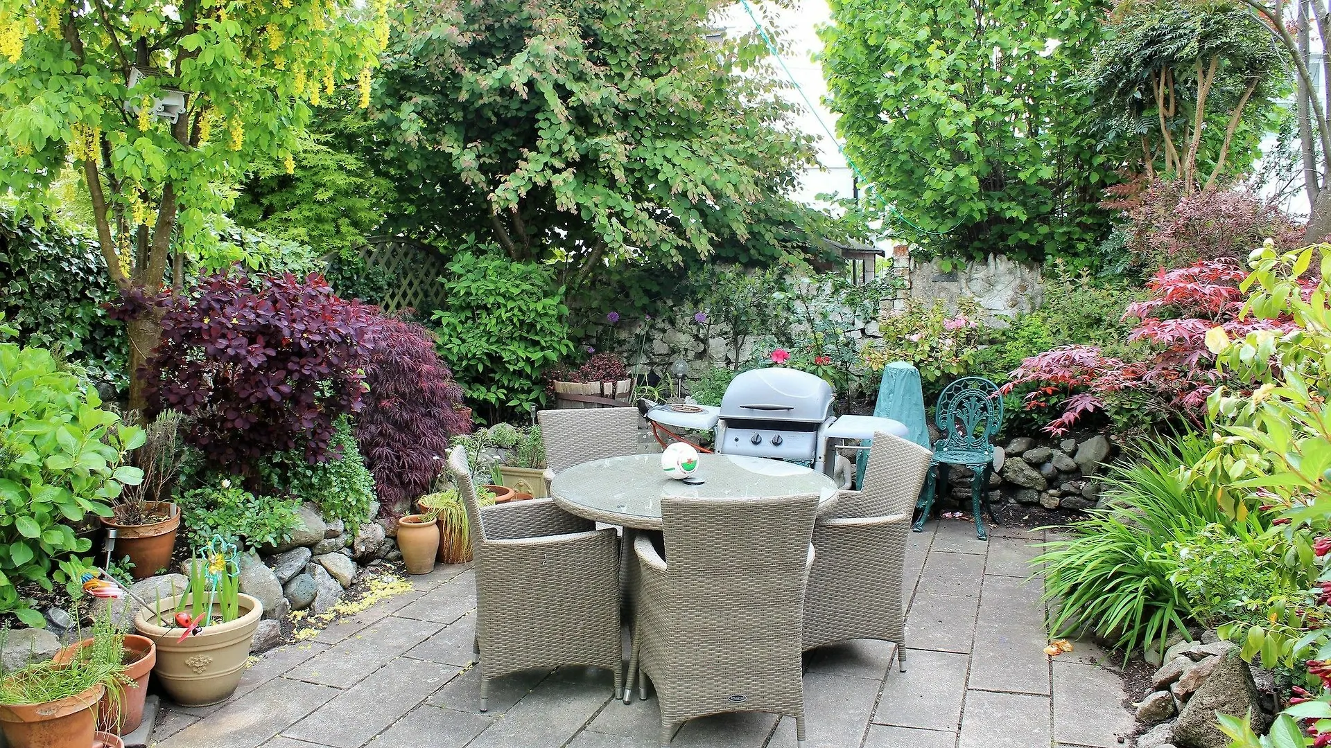 Victorian House Close To Stadium Cardiff United Kingdom